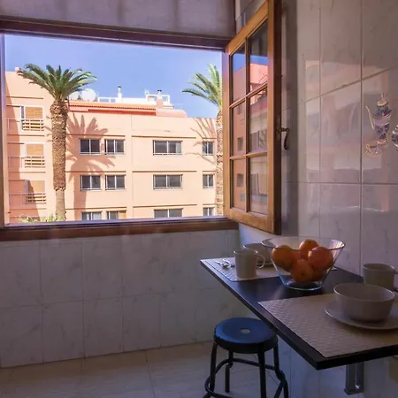 Cozy Family With 3 Bedrooms *